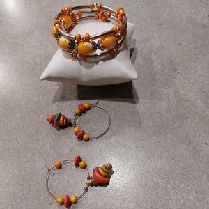 FASHION JEWELRY Wrap-Around Silver Tone/Orange Bracelet w/Matching Earrings